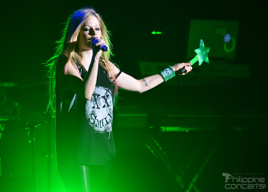 The Black Star Tour Avril Lavigne Live in Manila Concert Review
