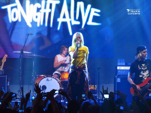 tonight-alive-live-in-manila
