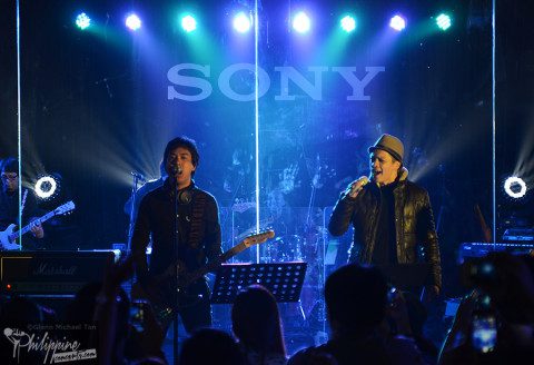 Ely Buendia and Bamboo MDR Live