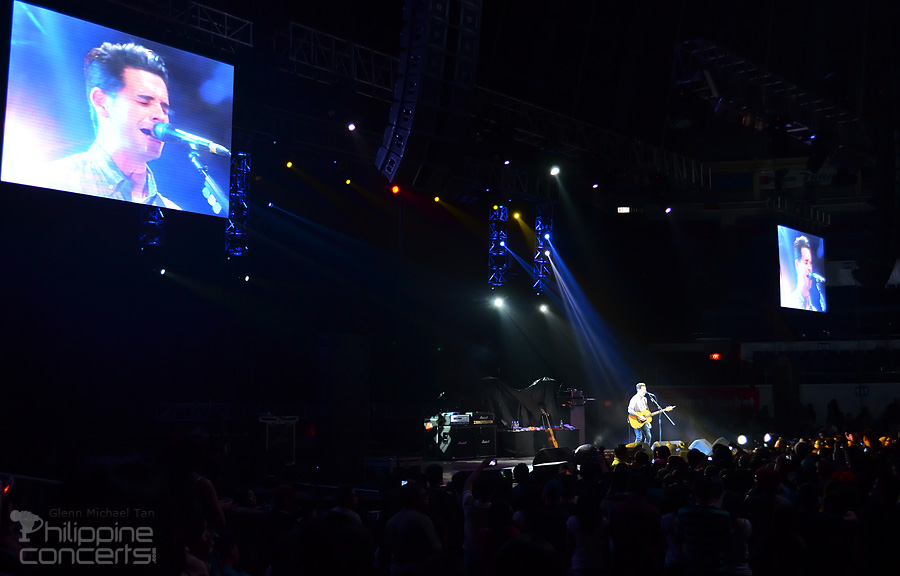 Chris Carraba Live in Manila