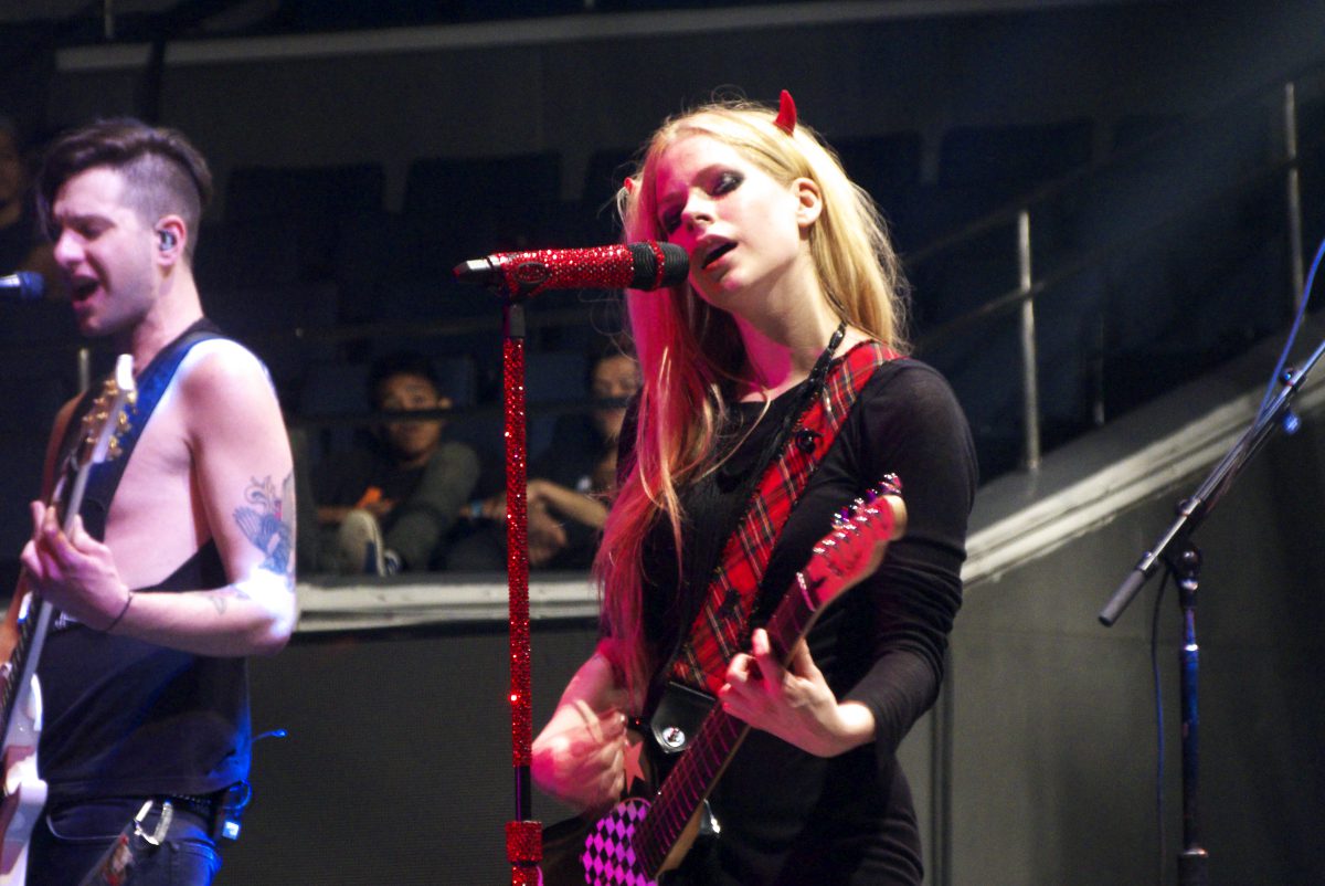 A Great Damn Tour with Avril Lavigne