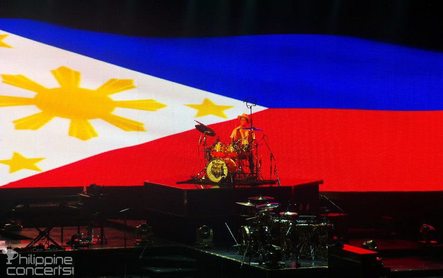 Bruno Mars Delivers an Explosive Performance in Manila