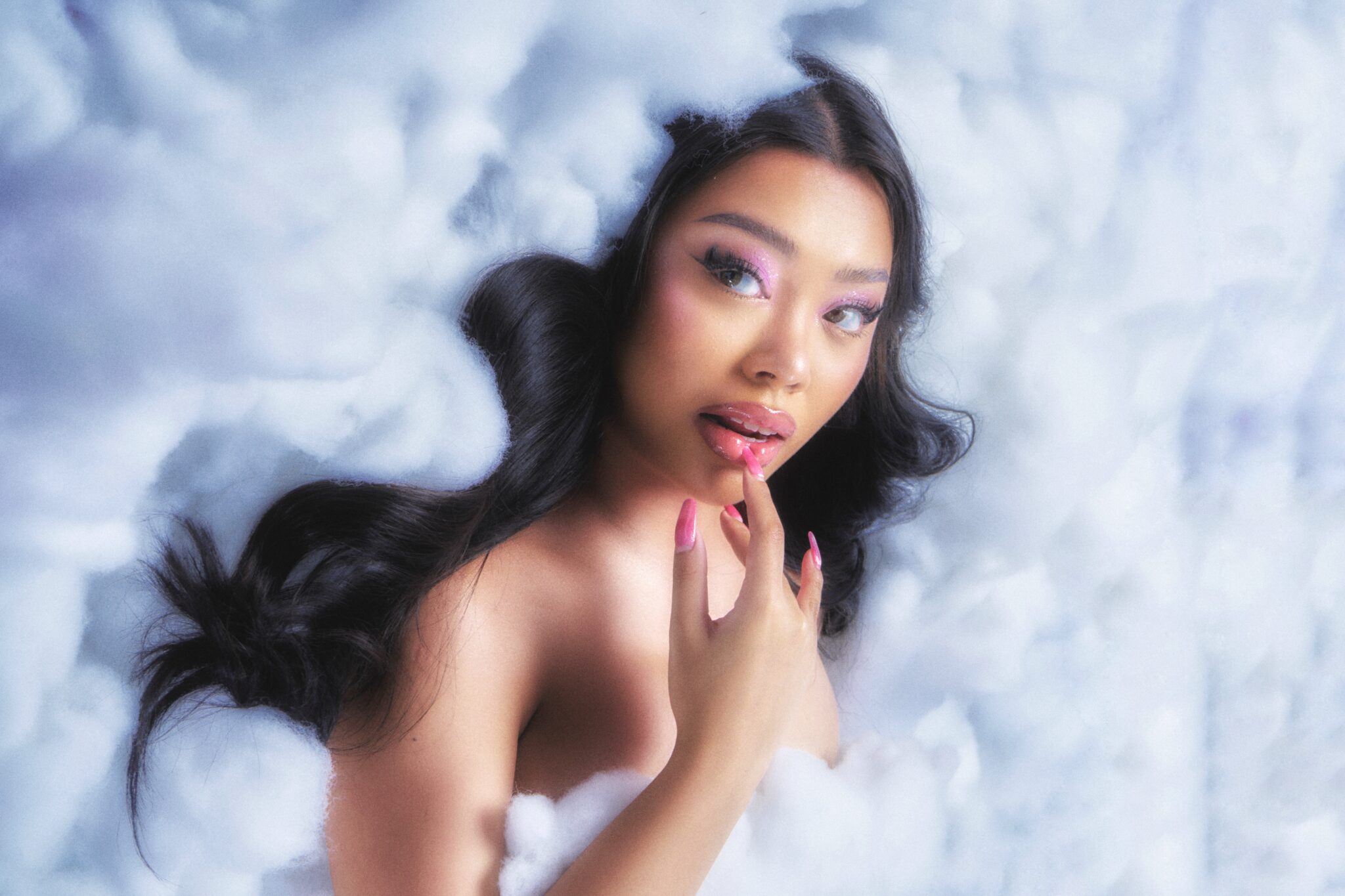Denise Julia releases debut album, Sweet Nothings (Chapter 1)