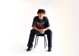 Shoti reflects on Gen Z romance with new track “waiting 4 u (delulu)”