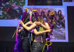AN UNFORGETTABLE TOUCHDOWN:KATSEYE Attracts Thousands with OfficialFan Showcase at Ayala Malls Market! Market!