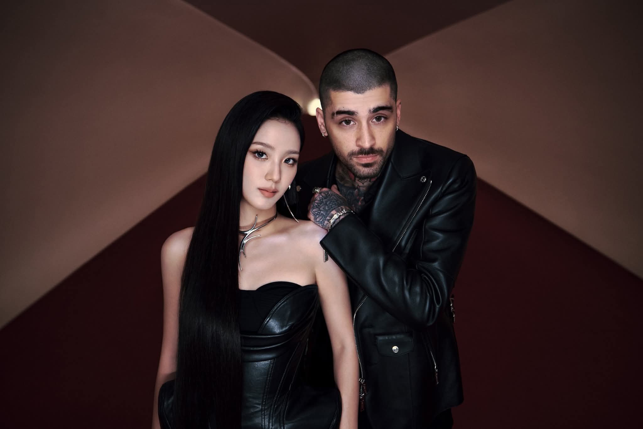 JISOO and ZAYN Unite for Heartfelt Single ‘EYES CLOSED’