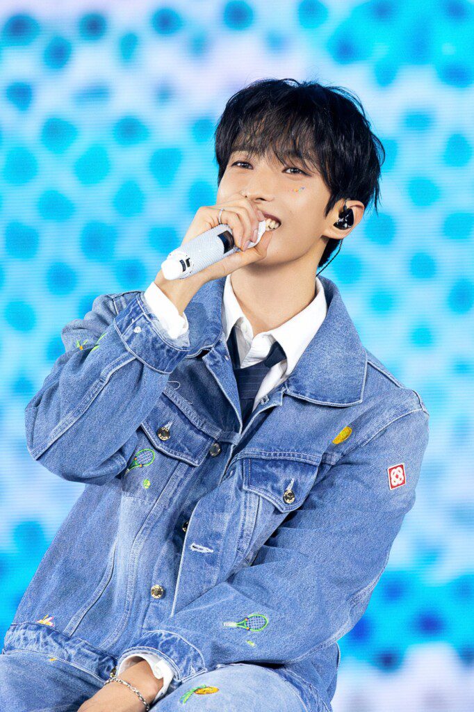 DK Happy Virus