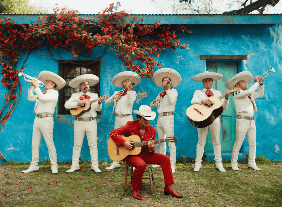 BRUNO MARS UNVEILS HIGHLY ANTICIPATED ALBUM, THE ROMANTIC!
