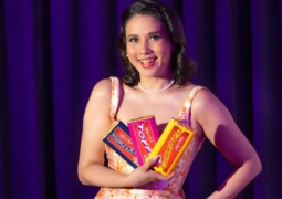 KARYLLE STARS AS MRS. BUCKET IN MANILA PREMIERE OF CHARLIE AND THE CHOCOLATE FACTORY!