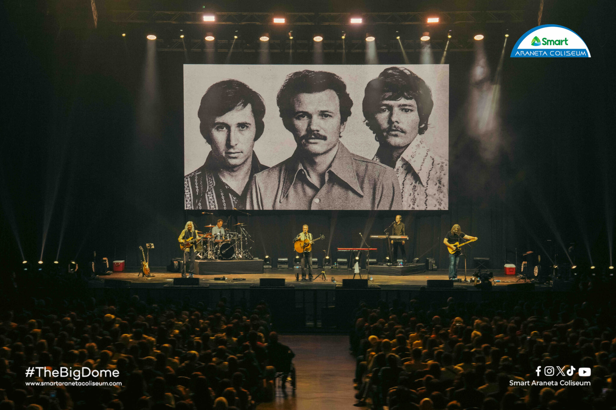 Toast Fills Smart Araneta Coliseum with Bread’s Timeless Hits
